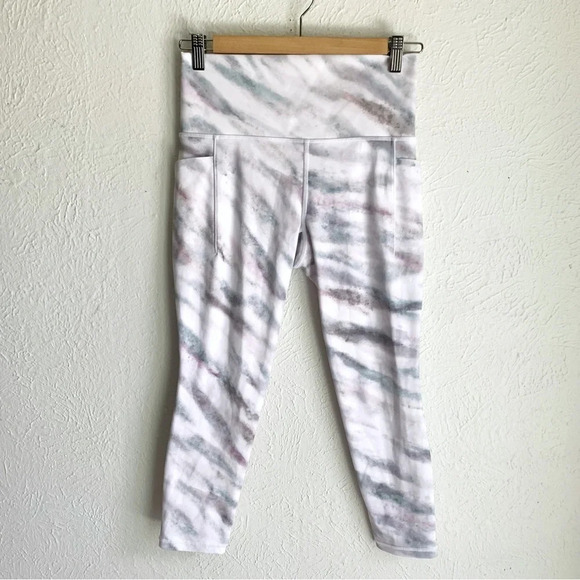Athleta Salutation Stash Pocket II Marble Printed 7/8 Tight Size Small P… - Picture 1 of 7